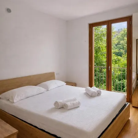 Apartament La Casa Degli Ulivi Bellano